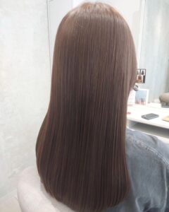 マロンベージュカラー